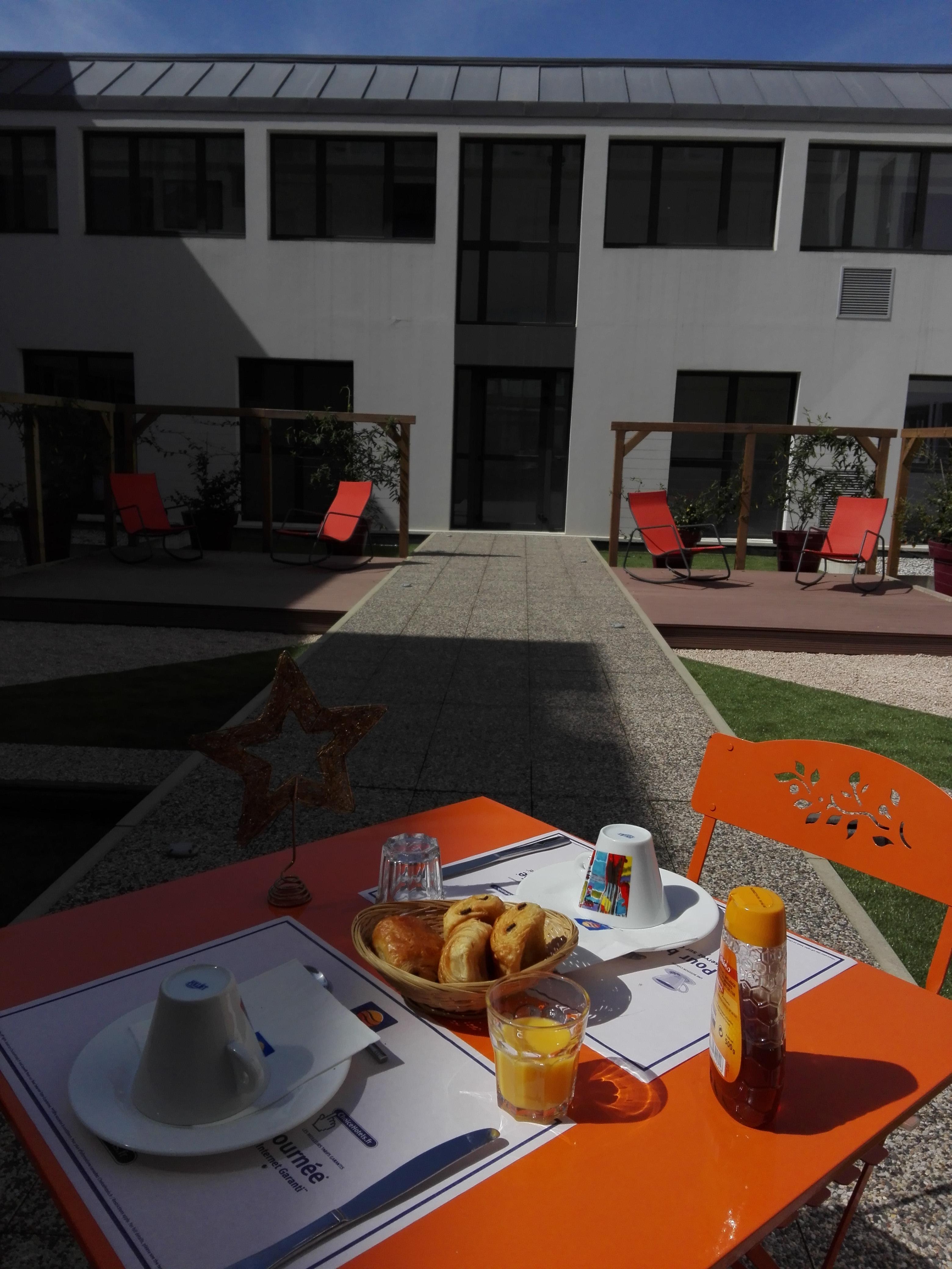 Comfort Suites Pau Idron Exterior photo